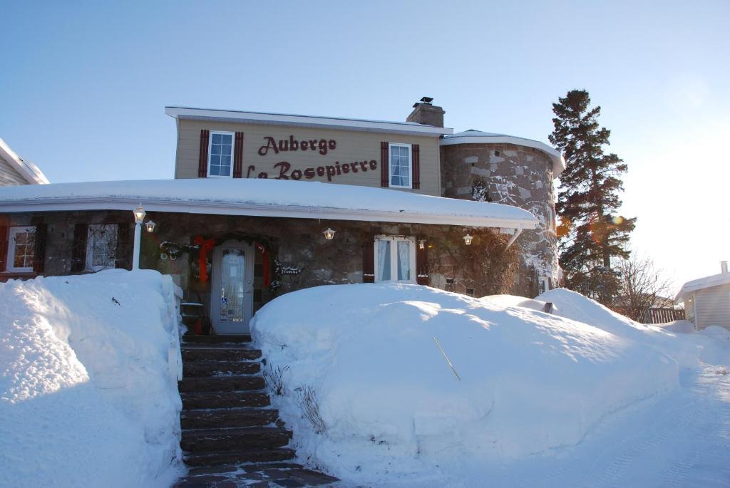Auberge La Rosepierre Bistro Henri Гран-Бержерон Екстер'єр фото